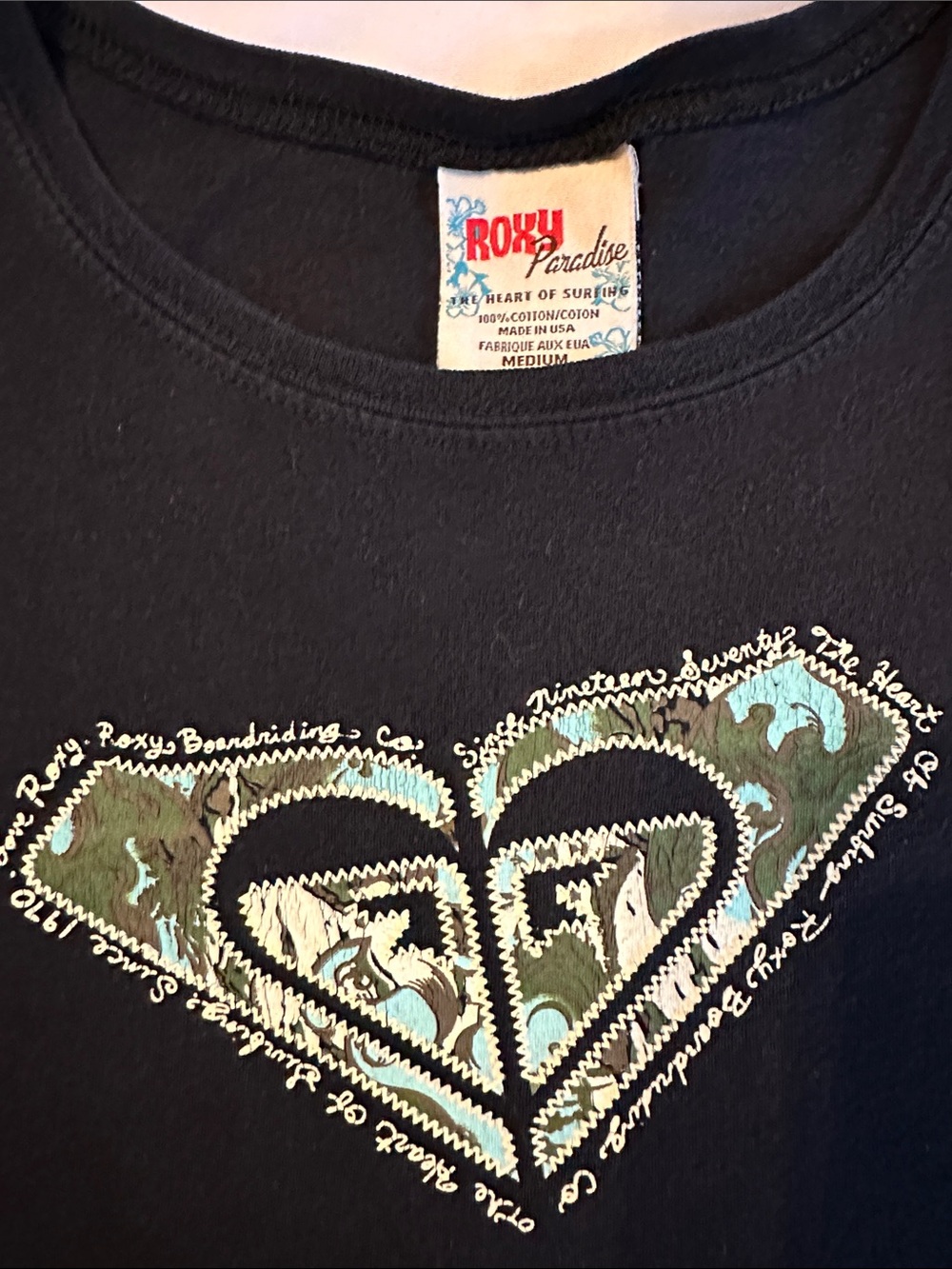 Vintage Roxy Girls Black Tee with Camo Heart Logo Y2K - Picture 7 of 7